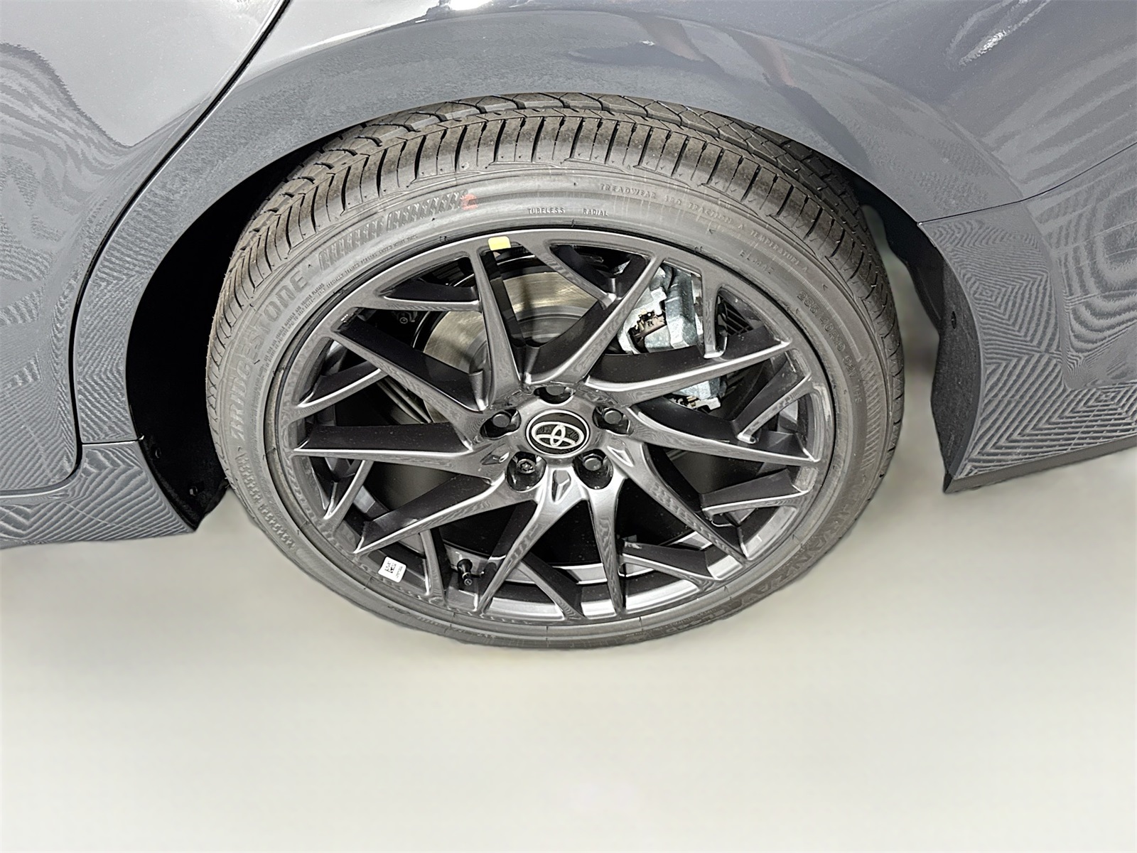 2025 Toyota Camry SE photo 18