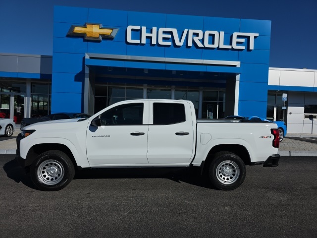 2026 Chevrolet Colorado Work Truck photo 3