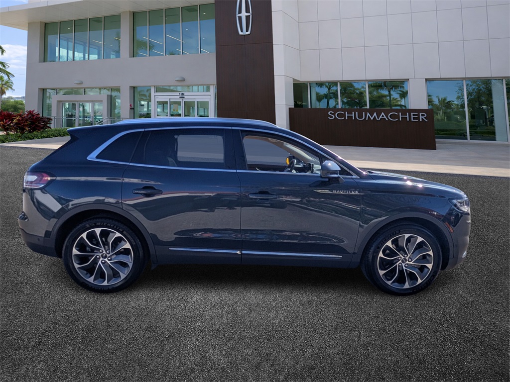 used 2021 Lincoln Nautilus car, priced at $28,988