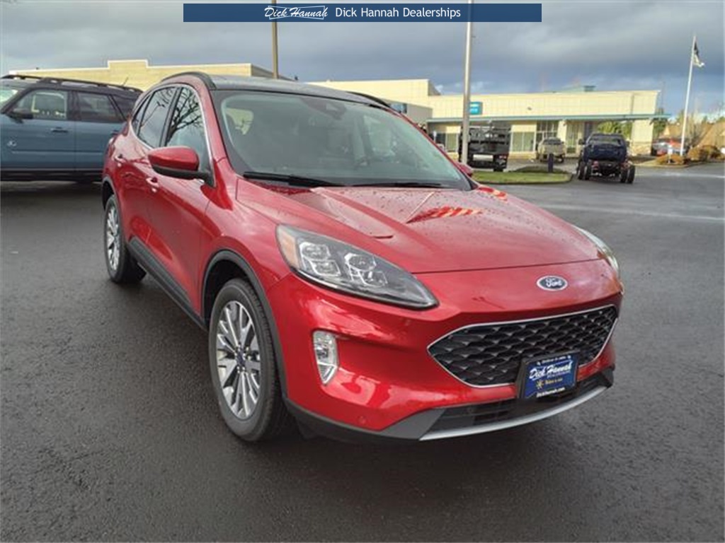 2022 Ford Escape Titanium