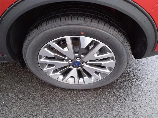 New 2022 Red Ford Titanium image 6