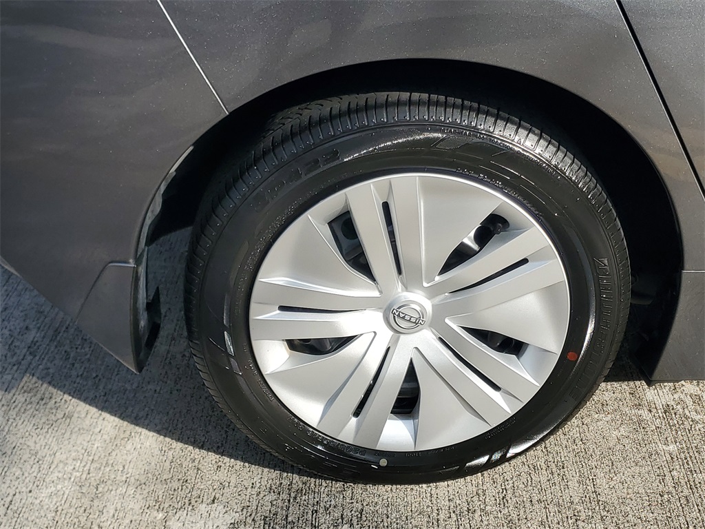 used 2024 Nissan Leaf car, priced at $15,495