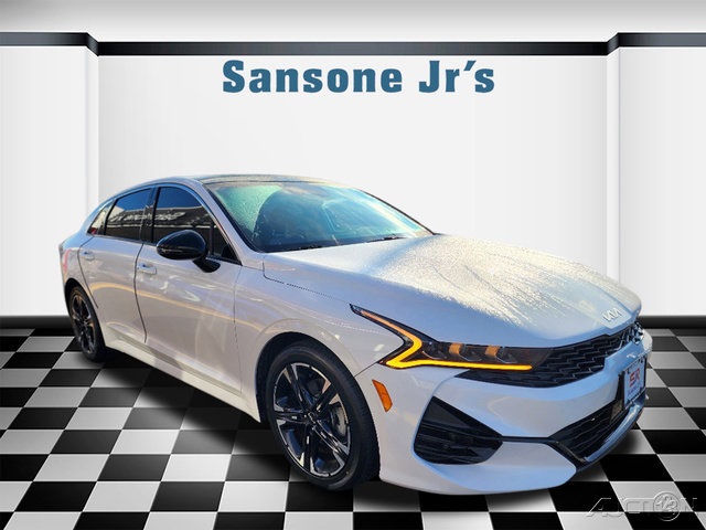 2022 Kia K5 GT-Line's photo