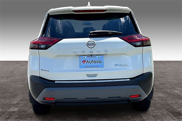 2023 Pearl White Tricoat Nissan Rogue SV AWD SUV
