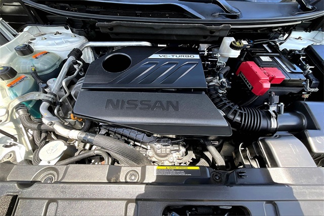 2023 Pearl White Tricoat Nissan Rogue SV AWD SUV