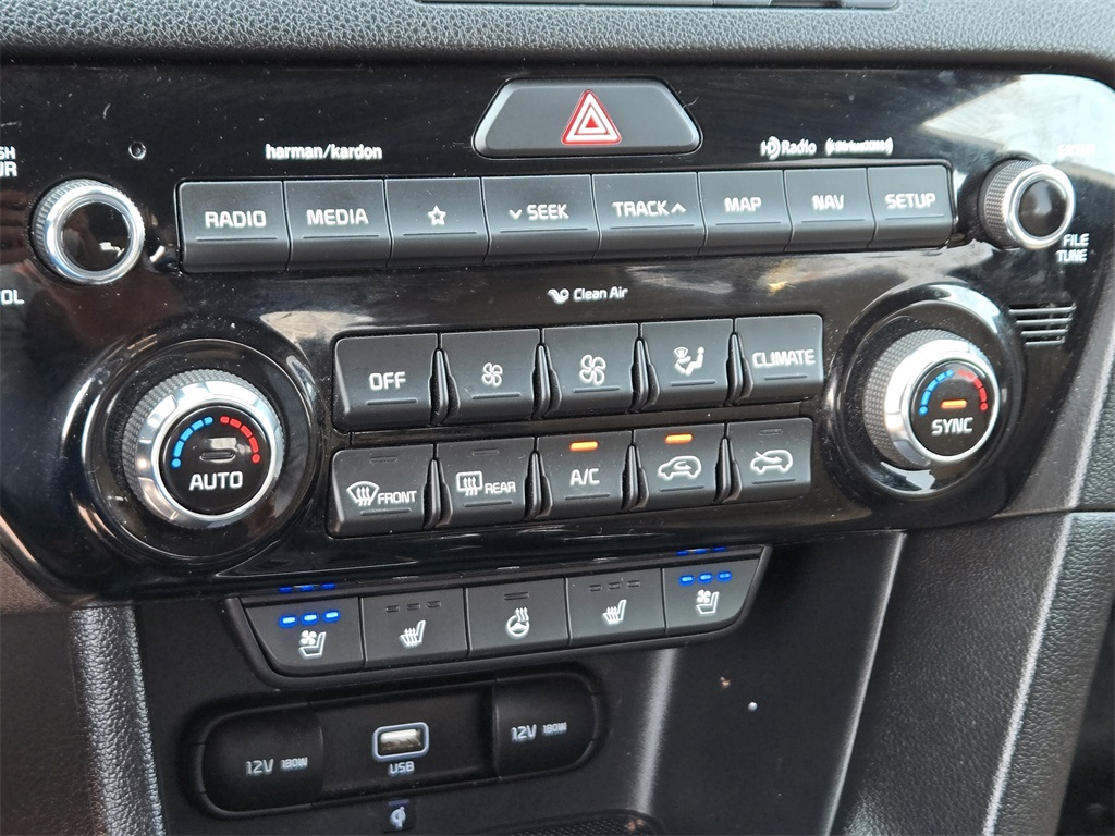 2021 Kia Sportage SX photo 19