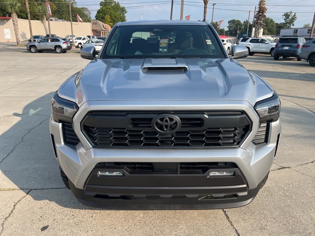 2025 Toyota Tacoma TRD Sport Double Cab photo 2