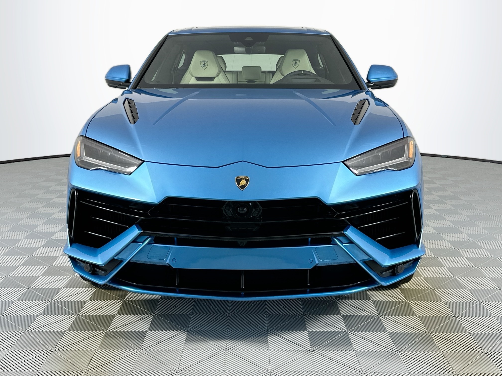 used 2023 Lamborghini Urus car, priced at $264,995
