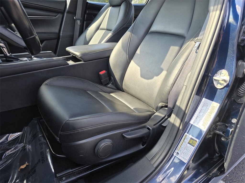 2021 Mazda Mazda3 Select photo 17