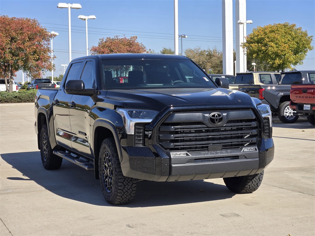2026 Toyota Tundra SR5 CrewMax photo 2