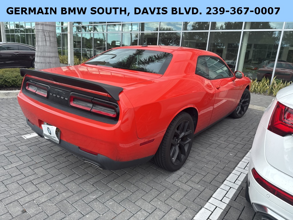 2019 Dodge Challenger SXT photo 14