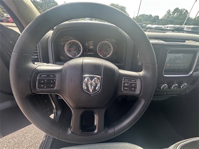 2017 Ram 1500 Express photo 18