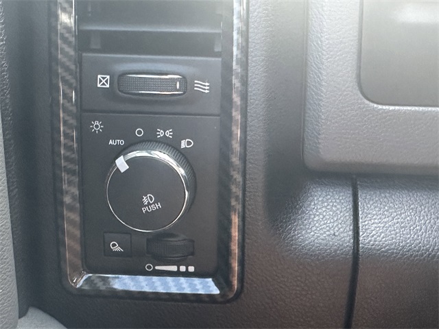 2017 Ram 1500 Express photo 23