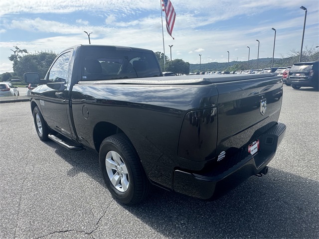 2017 Ram 1500 Express photo 3