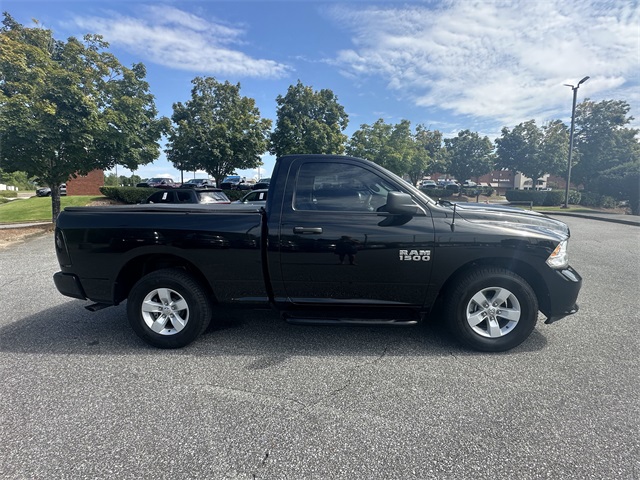 2017 Ram 1500 Express photo 6