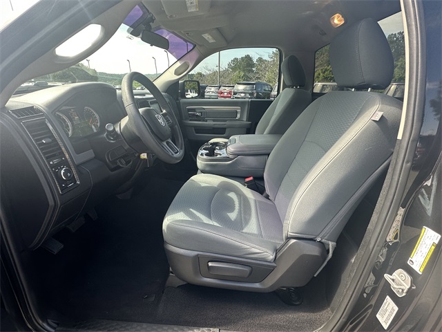 2017 Ram 1500 Express photo 9
