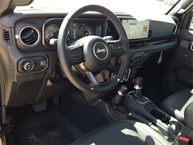 2025 Jeep Gladiator Sport photo 15