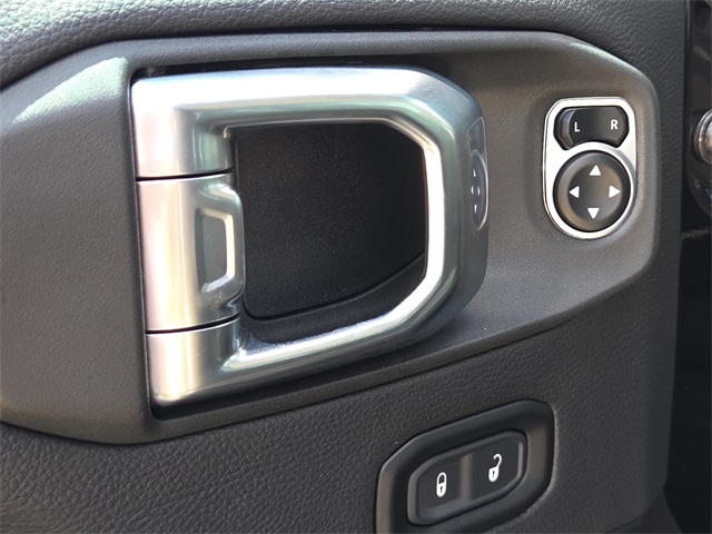 2025 Jeep Gladiator Sport photo 17