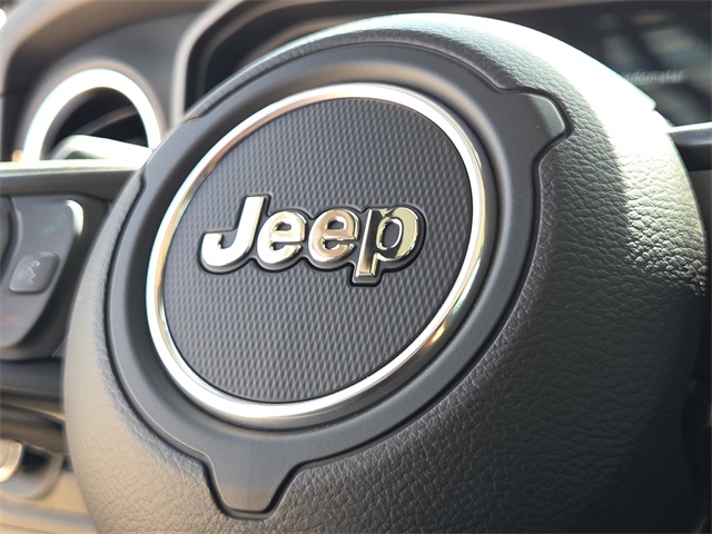2025 Jeep Gladiator Sport photo 21