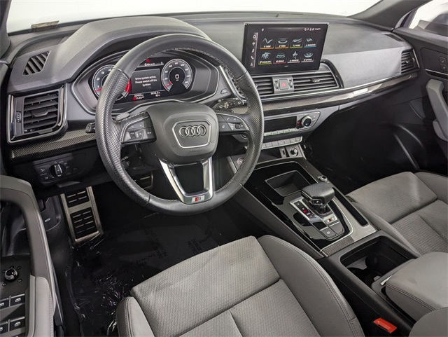 used 2022 Audi SQ5 car, priced at $37,981
