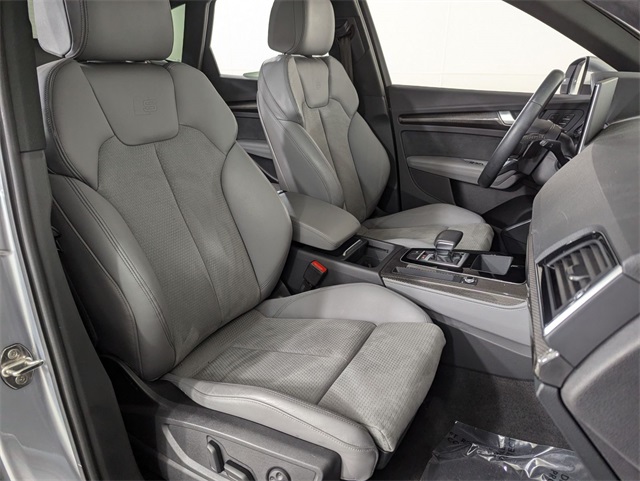 used 2022 Audi SQ5 car, priced at $37,981