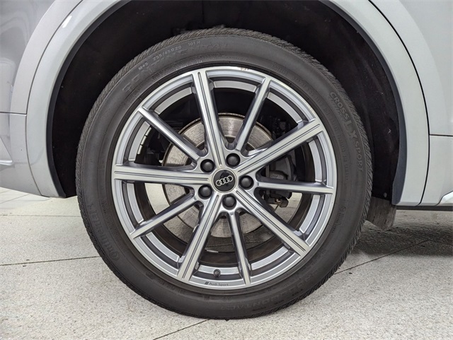 used 2022 Audi SQ5 car, priced at $37,981