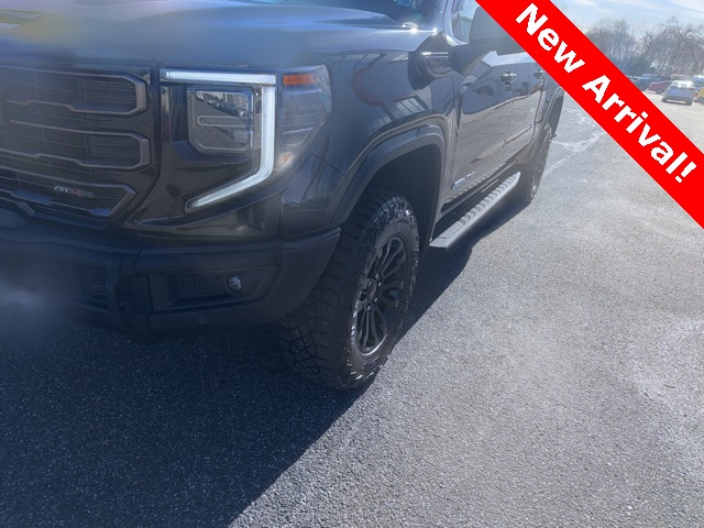 2023 GMC Sierra 1500 AT4X's photo