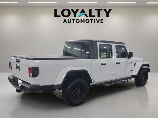 2022 Jeep Gladiator Willys photo 4