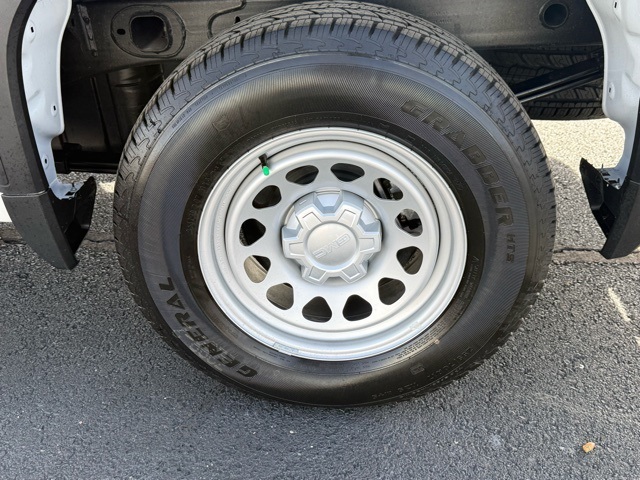 used 2025 GMC Sierra 1500 car, priced at $39,890