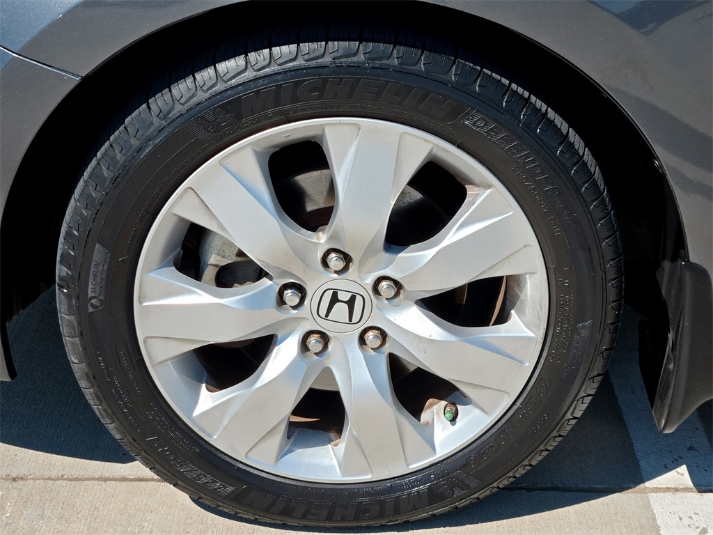 2009 Honda Accord EX-L photo 9