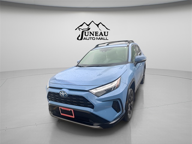 2022 Toyota RAV4 SE
