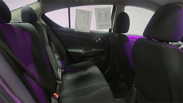 2016 Nissan Versa 1.6 SV FWD 2016 Nissan Versa 1.6 SV FWD