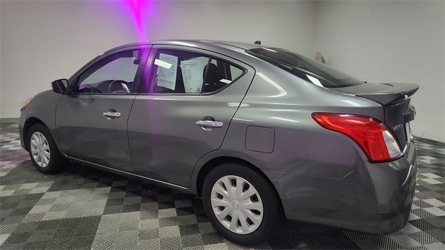 2016 Nissan Versa 1.6 SV FWD 2016 Nissan Versa 1.6 SV FWD