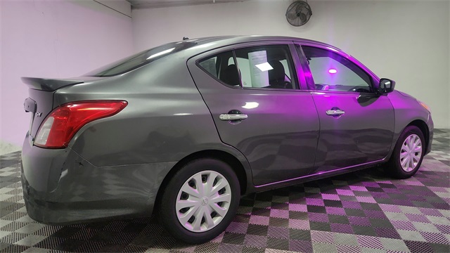 2016 Nissan Versa 1.6 SV FWD 2016 Nissan Versa 1.6 SV FWD