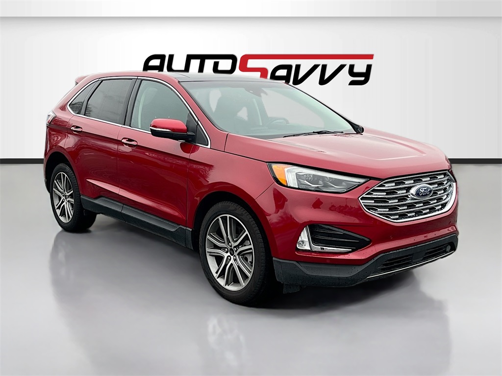 2024 Ford Edge Titanium's photo