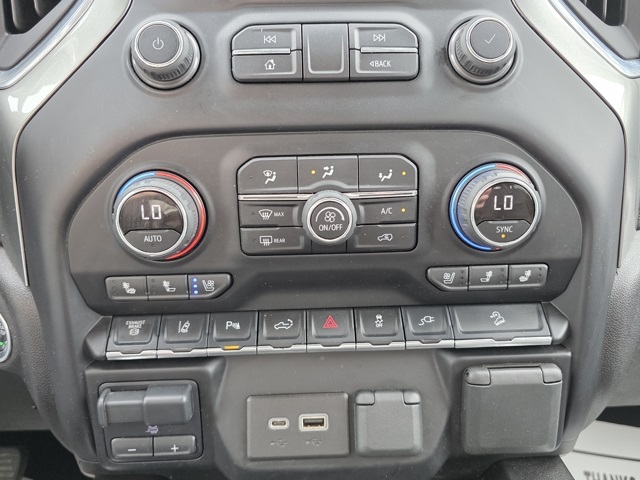 2021 Chevrolet Silverado 3500HD LTZ