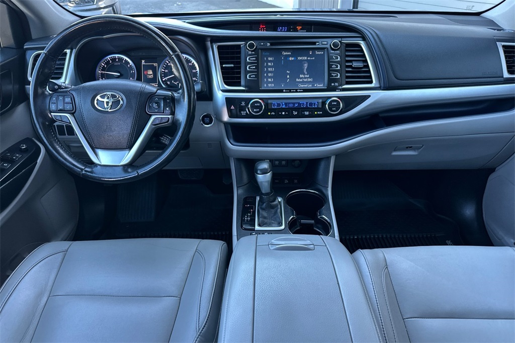 used 2017 Toyota Highlander car, priced at $22,921