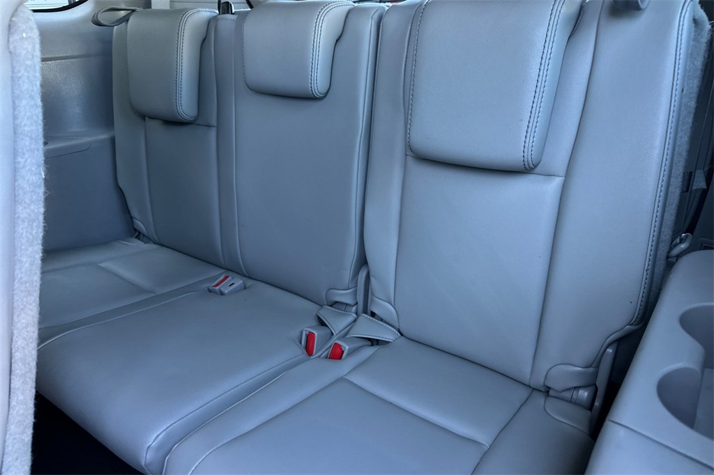 used 2017 Toyota Highlander car, priced at $22,921