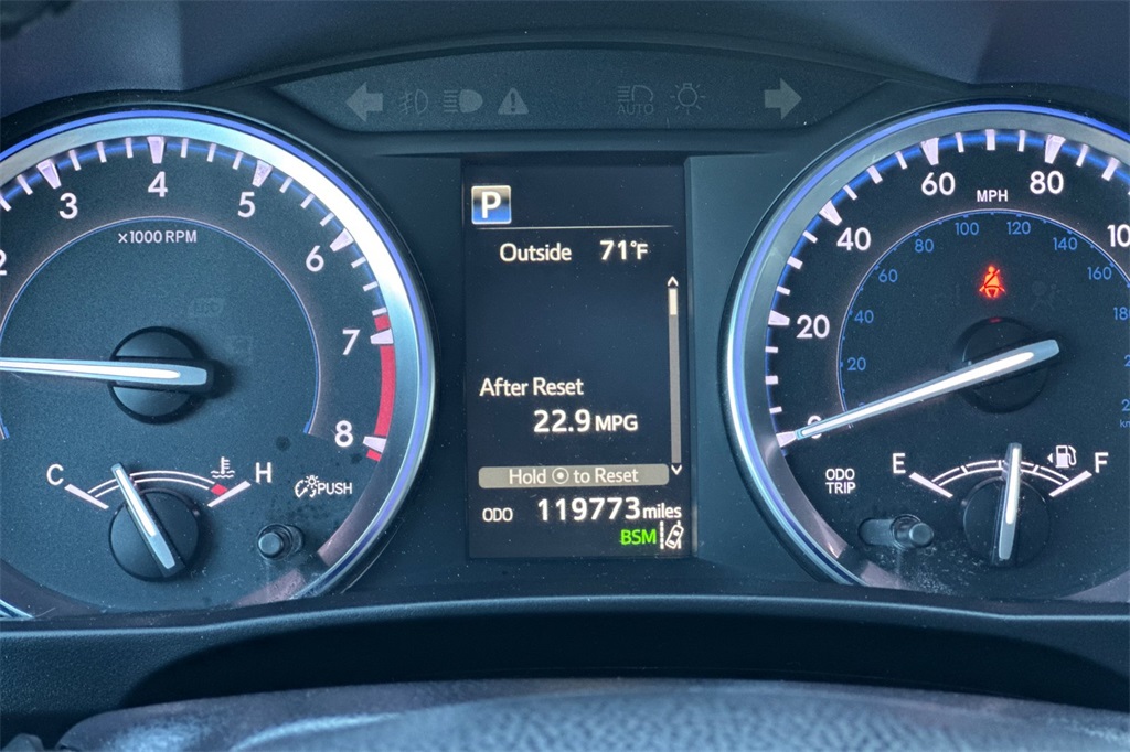 used 2017 Toyota Highlander car, priced at $22,921