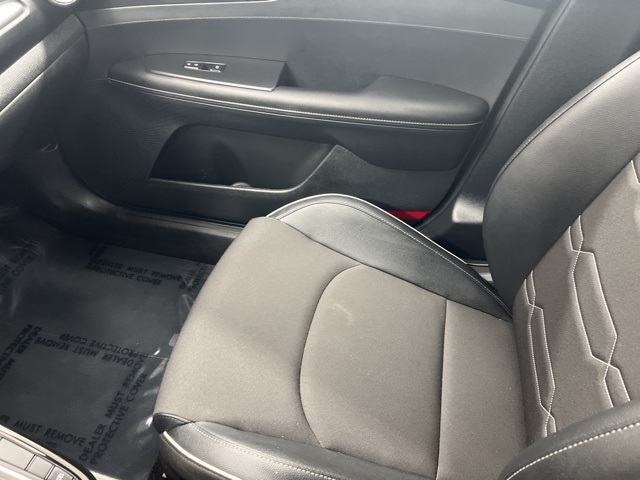 2022 Kia Forte GT-Line photo 19
