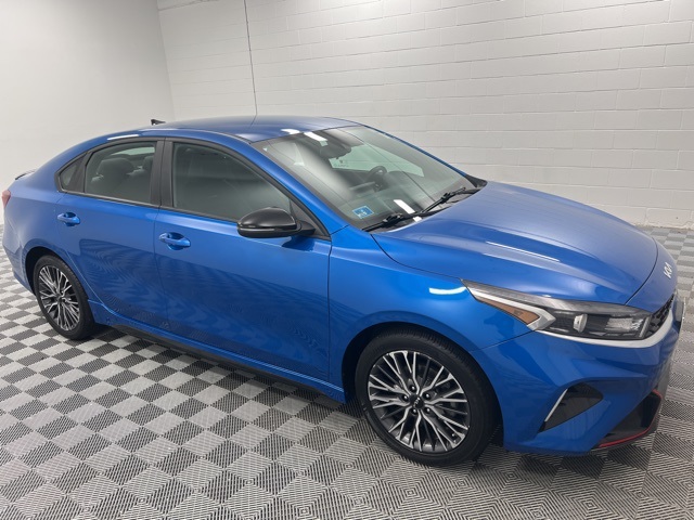 2022 Kia Forte GT-Line photo 4