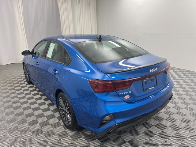 2022 Kia Forte GT-Line photo 6