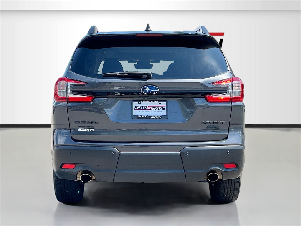 2024 Subaru Ascent Onyx Edition photo 4