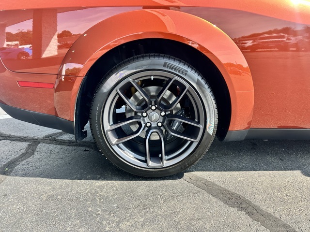 2021 Sinamon Stick Dodge Challenger R/T Scat Pack Widebody RWD Coupe