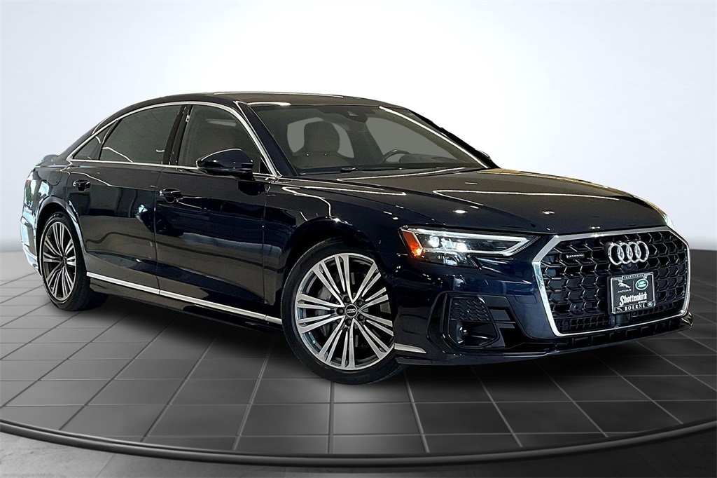 2022 Audi A8 Base's photo
