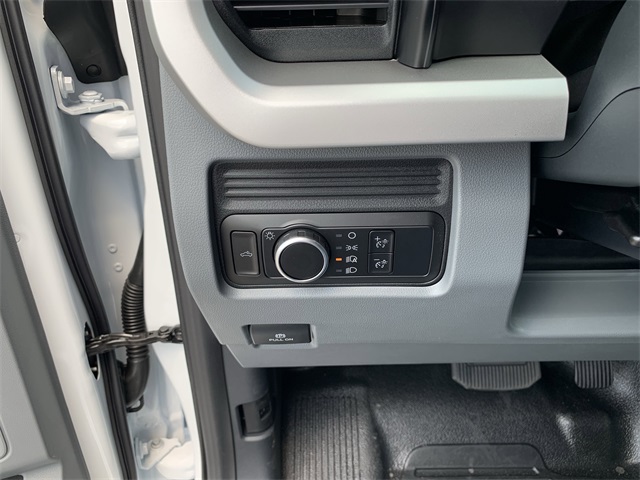 2025 Oxford White Ford Super Duty F-350 DRW XL 4X4 Truck