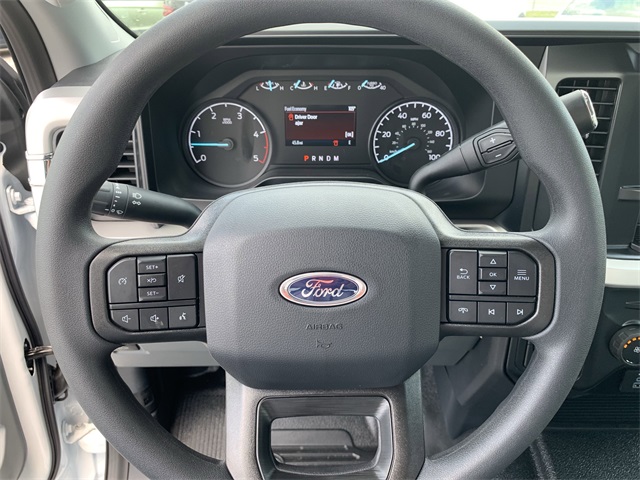 2025 Oxford White Ford Super Duty F-350 DRW XL 4X4 Truck