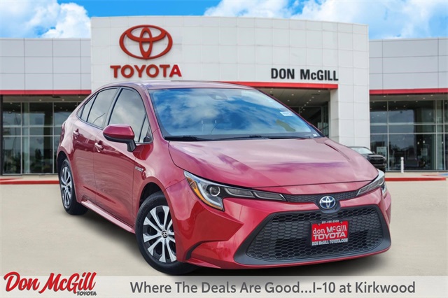 2021 Toyota Corolla LE's photo