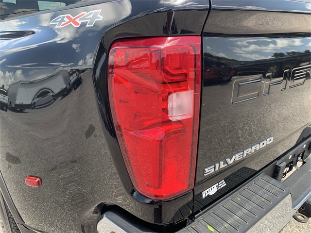 2022 Mosaic Black Metallic Chevrolet Silverado 3500HD LTZ 4X4 Truck