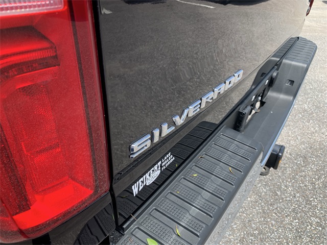 2022 Mosaic Black Metallic Chevrolet Silverado 3500HD LTZ 4X4 Truck